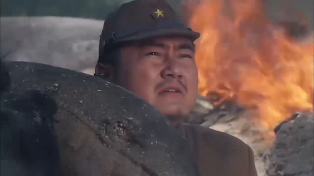 日軍躲盲點伏擊，神槍手一槍命中尸體上手榴彈，炸飛日軍 ⚔️ 抗日 смотреть онлайн