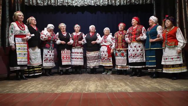 "Веду русалку" (русальна) - Фольклорно-етнографічний ансамбль "Калина" м.Долинська смотреть онлайн