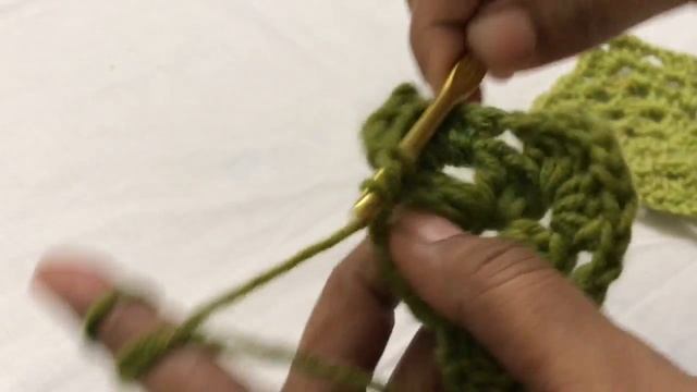 Granny square for beginners in Tamil with English subtitile смотреть онлайн