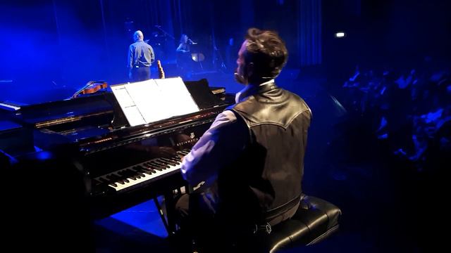 ΤΑ ΣΤΕΦΑΝΑ ΤΑ ΑΜΙΛΗΤΑ (live) - Κακογιάννης / Κουζάλης / Μάρα Κωνσταντίνου смотреть онлайн