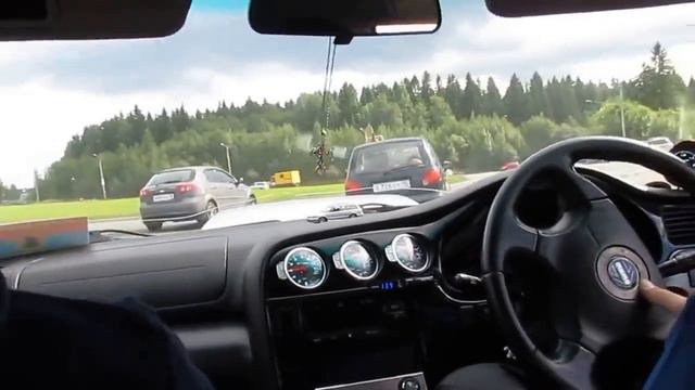 ЕЗДА по пробкам на праворуком SUBARU смотреть онлайн