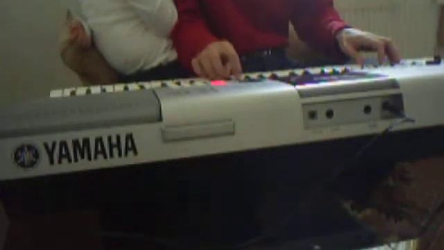 Yamaha Psr E   413