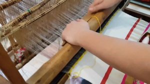 5. Виды ткачества: 2 - ремизное ткачество