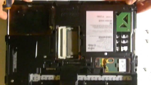 Fujitsu LIFEBOOK T732 Partial Disassembly - part 1 смотреть онлайн