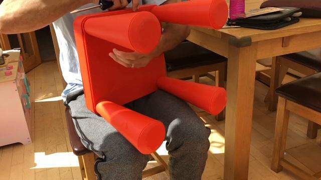 How to take apart an IKEA Mammut chair for storage in less than 3 minutes! смотреть онлайн