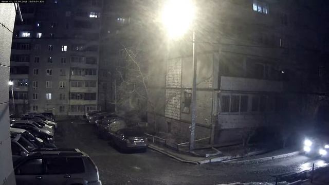 Демо IP камеры Hikvision DS-2CD2022-I НОЧЬ смотреть онлайн