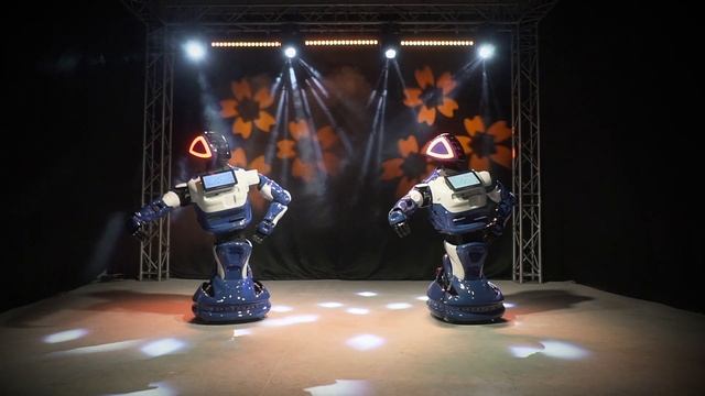 Танцы Роботов Заказ Шоу - Производство Робот Мода #robotmoda www.robotmoda.ru смотреть онлайн