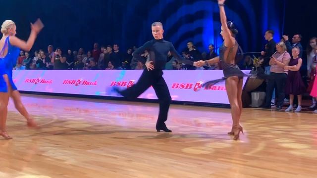 IDSU Grand Prix Илья Волков и Екатерина Стасюк Ча-Ча-Ча смотреть онлайн