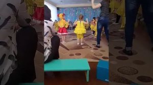 Пасха . Танец цыплят. 2мл.гр. ДОУ/384 Г. Харьков