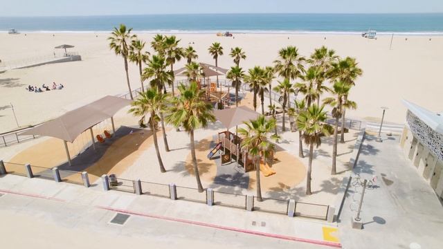 Venice Beach Park - Venice, CA - Visit a Playground - Landscape Structures смотреть онлайн