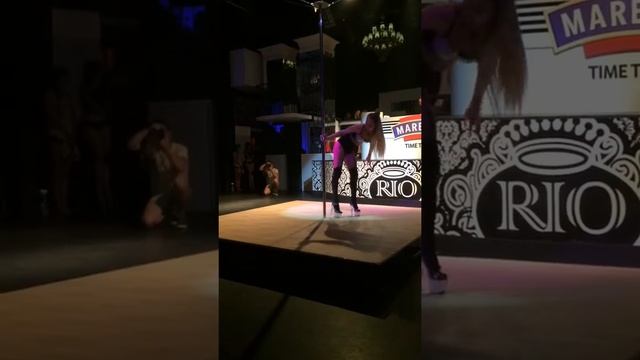 Выступление PoleDance champSea by Yana Ki чемпионат 2017 . Танцы на пилоне смотреть онлайн