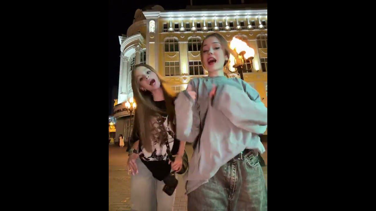Антотка, Милана Стар и Давид Туров смотреть онлайн