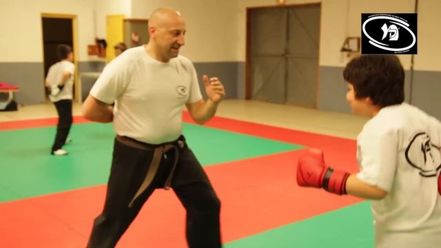 Agde Krav Maga - Cours Enfants смотреть онлайн