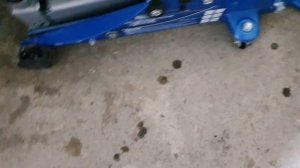 гидравлический домкрат stels 51152 51132 сломался