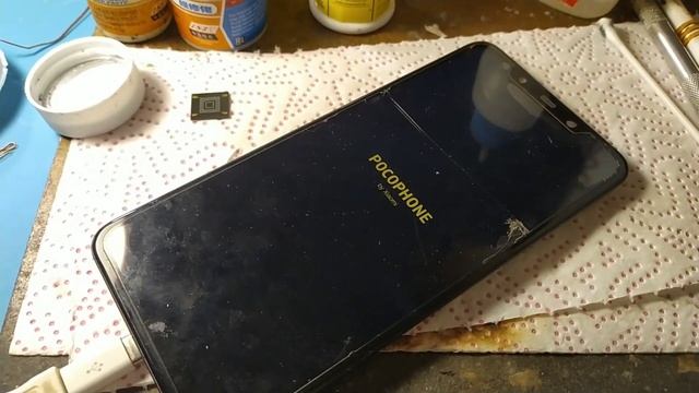 Pocophone не включается не заряжается,висит в 9008,посылка подписчика канала часть 1 смотреть онлайн