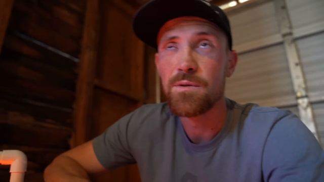 NEW FACES ON THE FARM!!! | TRENT & ALLIE смотреть онлайн