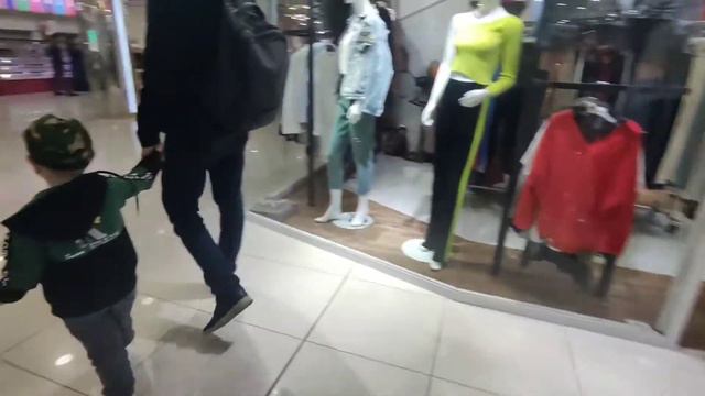 Ташкент Влог / Гуляем по торговому центру / 15.04.21 смотреть онлайн