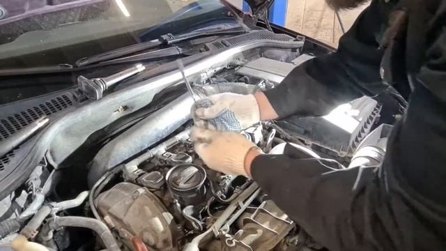 Замена маслоотделителя 1.8 tsi cdab octavia scout смотреть онлайн