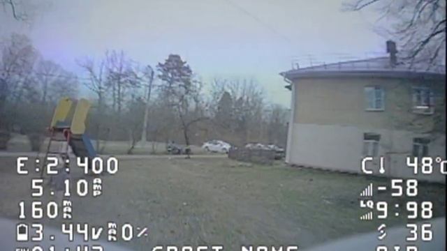 Mobula7 во дворе.mp4