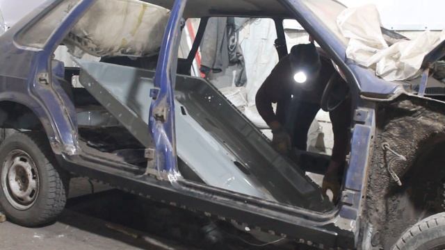 Как засунуть днище в ВАЗ - 21099, 09, 08. смотреть онлайн