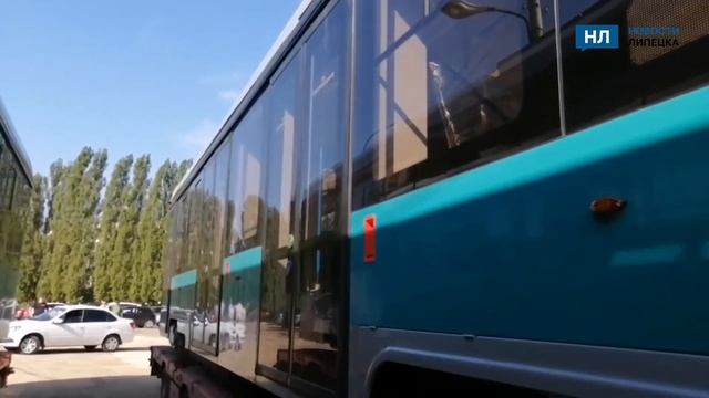 В Липецк с ремонтом путей приехали и новые трамваи смотреть онлайн