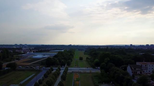 Vitry-sur-Seine vue de haut image drone MAVIC PRO DJI :-) смотреть онлайн