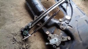 Замена стеклоподъёмника audi 100 c4