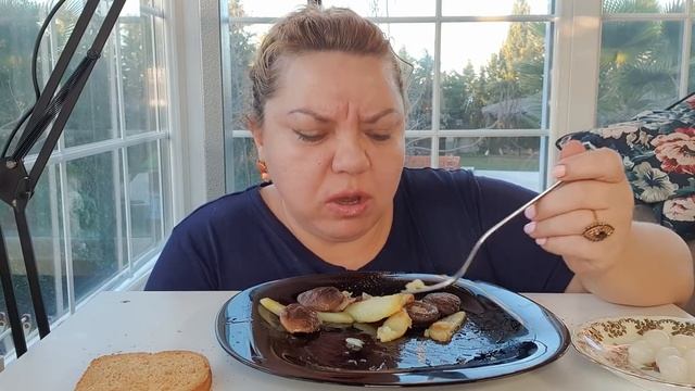 MUKBANG?ЖАРЕНАЯ?КАРТОШКА С?ШАМПИНЬОНАМИ|MUKBANG FRIED POTATOES WITH MUSHROOMS #мукбанг#noTalking