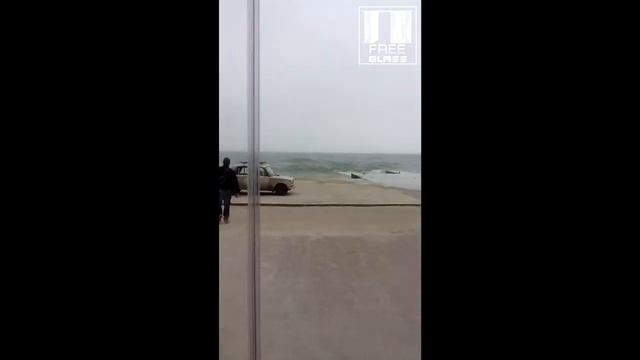 Безрамное остекление