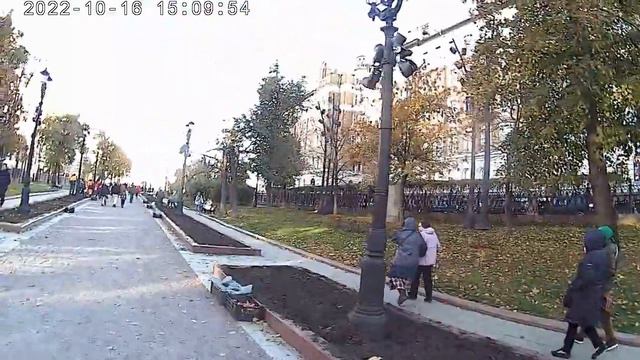 50_Мудрые притчи о том, что делать, если мир кажется полным зла. Москва. Сретенский бульвар. смотреть онлайн