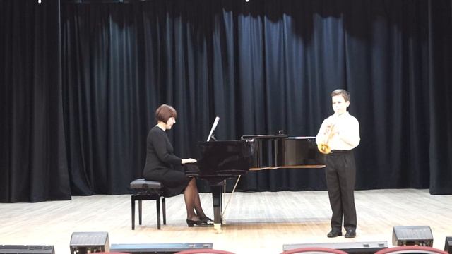 Л.Бетховен "Контраданс" смотреть онлайн