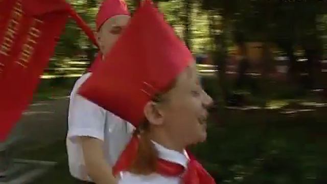 Атмосферу 60-70-х годов воссоздали в парке Ленинского комсомола в Череповце смотреть онлайн