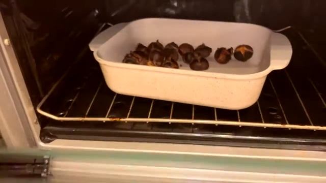 Как приготовить каштаны в духовке смотреть онлайн