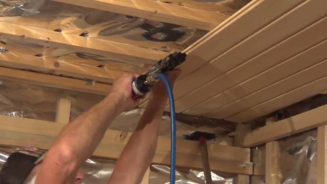 Монтаж вагонки в парилке. Часть 3. Лучший способ. смотреть онлайн