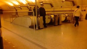 станция  метро  садовая    до   станция метро    чекаловскя