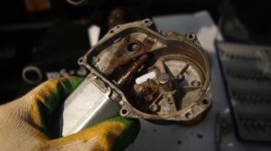 Пежо 307 разбор моторчика стеклоочистителя. Задний дворник.