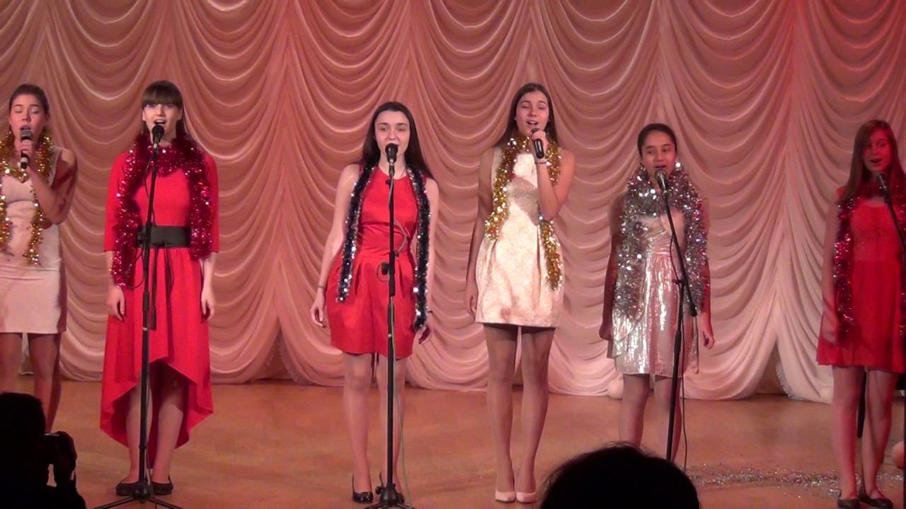 "Музыка льда и солнца", концерт "Новогодний переполох" смотреть онлайн