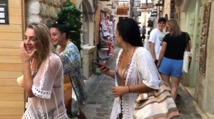 Смешной Пранк Куст пугает людей