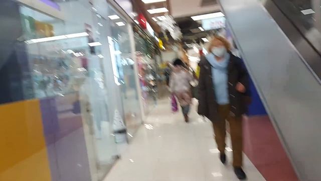 Торговый центрв Екатеринбурге 21декабря 2021 г. смотреть онлайн