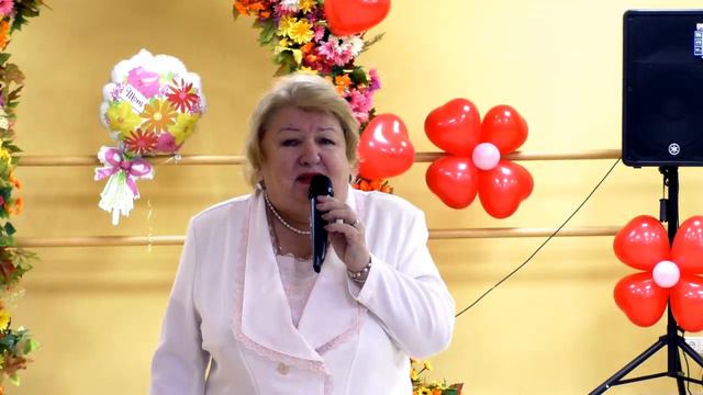 Два главных человека. Поёт Татьяна Ярошкина смотреть онлайн