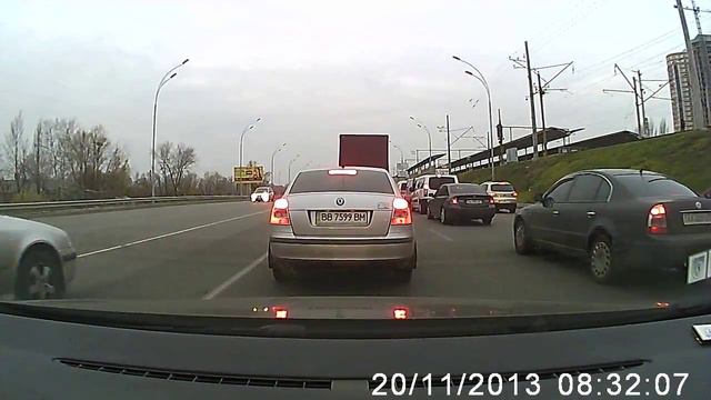 По встречке на Дарницкий мост Киев смотреть онлайн
