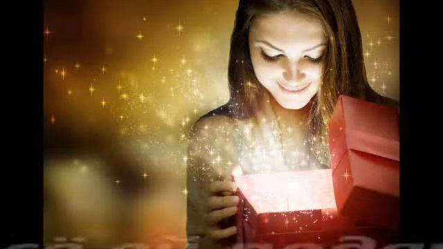 Плейкаст. Стихотворение Л. Шатуновой "О чём мечтает женщина?" смотреть онлайн