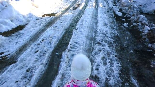 ИГРЫ С ПАПОЙ ♥ Пускаем кораблики смотреть онлайн