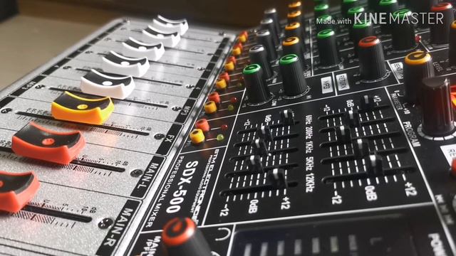 STM ELECTRÓNICS SDX 500 Power mixer смотреть онлайн