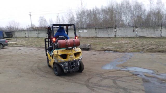 Komatsu FG25T-16. 2006 г.в. №719500 смотреть онлайн