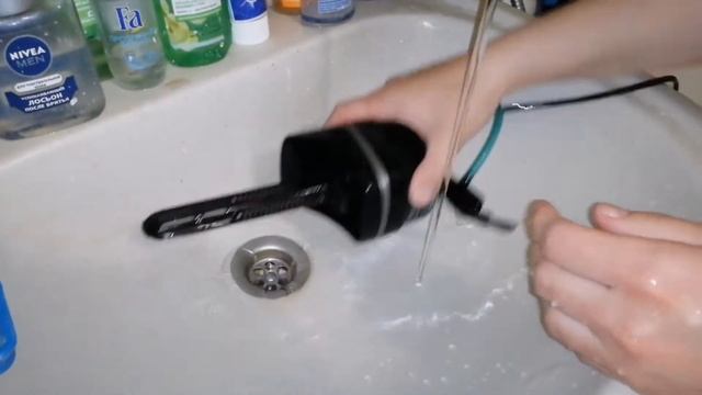 УБОРКА В АКВАРИУМЕ смотреть онлайн