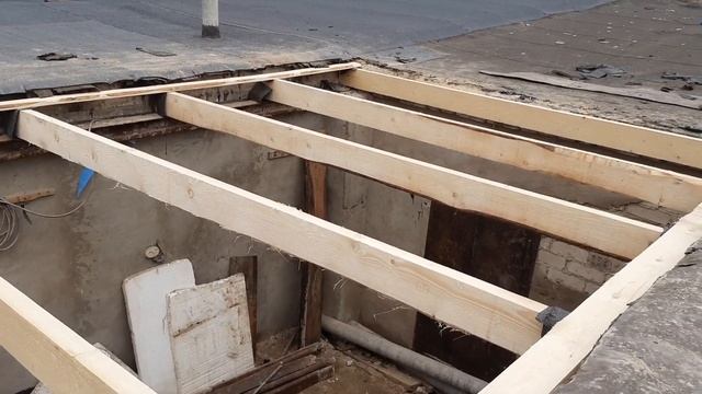 Демонтаж старой крыши гаража и постройка новой смотреть онлайн