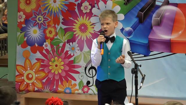 Отчётный концерт образцового вокально-хорового коллектива "Радуга" смотреть онлайн