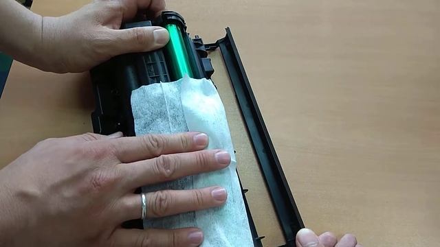 КАРТРИДЖ ДЛЯ ПРИНТЕРА HP | ЧИСТКА ЗАГРЯЗНЕНИЙ смотреть онлайн