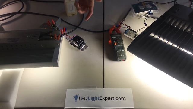 0-10V dimming Explained - What is 0-10 volt dimming? How does it work? Installation of 0-10v смотреть онлайн